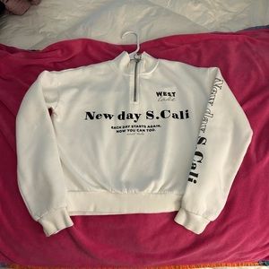 Excellent condition girls sweatshirt size 12/14 white